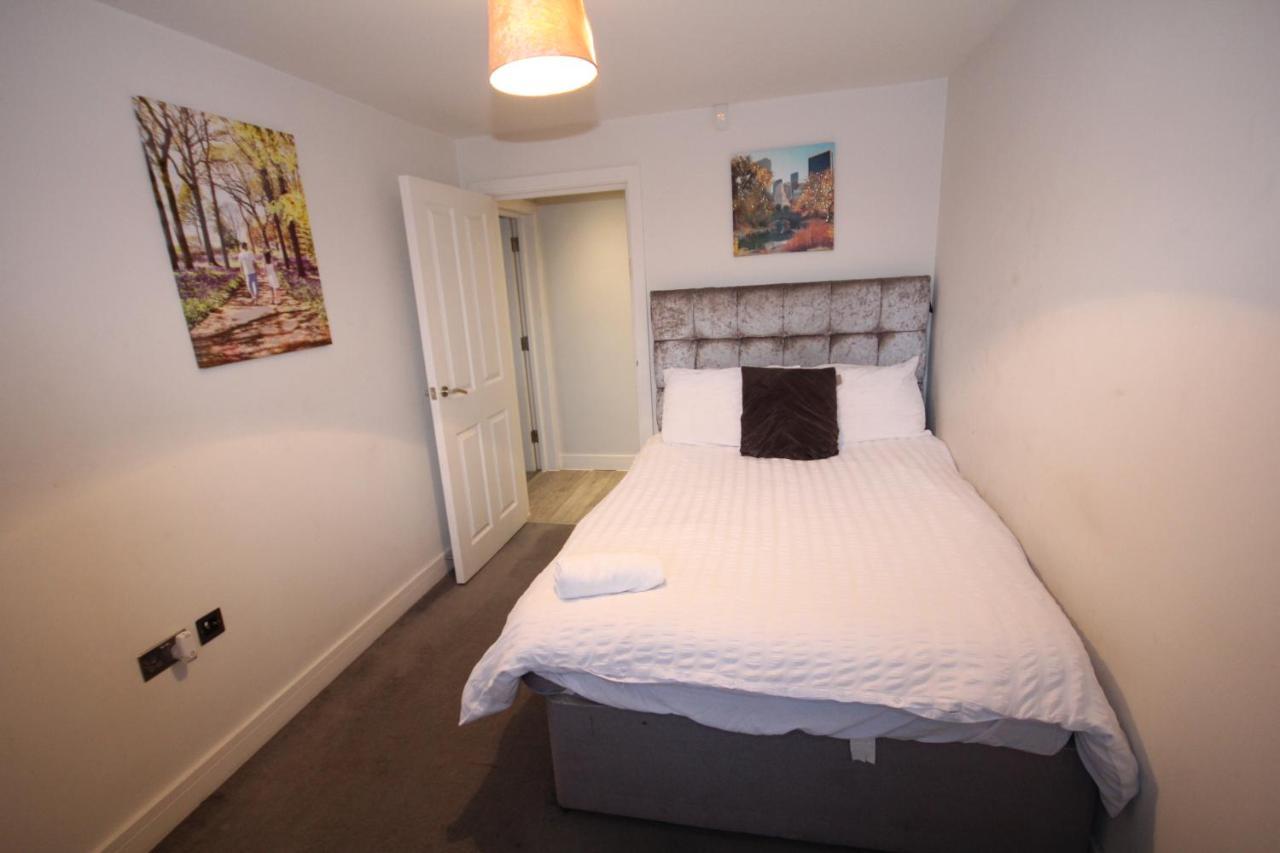 Holden Court Apartments - Apt 3 West Drayton  Экстерьер фото