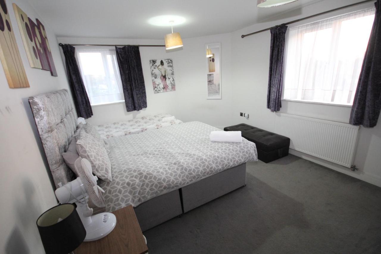 Holden Court Apartments - Apt 3 West Drayton  Экстерьер фото
